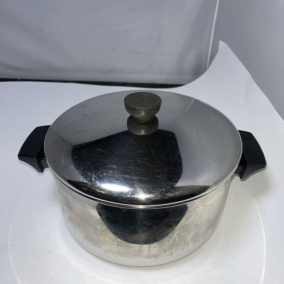 Vintage Revere Ware Cookware 4-1/2 Quart Stock Pot Dutch Oven w/Lid Clinton ILL - Picture 1 of 7